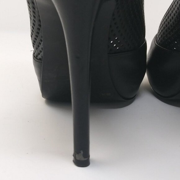 BCBG Black Open-Toed Heeled Ankle Boots Sz 9 - Picture 2 of 5